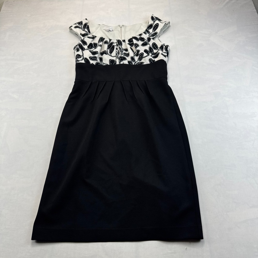 London Times Cocktail Dress Womens 8 Black White Floral Leaf Print Back Zipper
